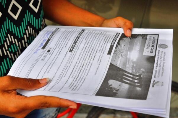 As denúncias recebidas pelo DCE-UFRR são por conta das cotas no Vestibular da instituição de ensino (Foto: Diane Sampaio/Folha BV)