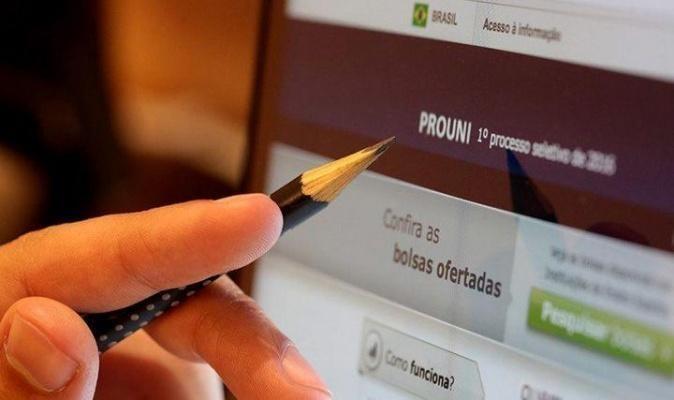Estudantes de todo o país têm até as 23h59 efetuar a inscrição. (Foto: Divulgação)