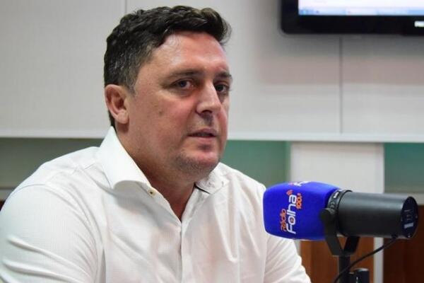 O superintendente do Fiscaliza Roraima, Gefster Chagas, foi o entrevistado desta quarta-feira do Jornal da 100.3 (Foto: Diane Sampaio)