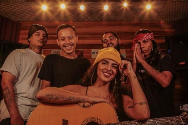 Ana conta que começou na música ainda criança, quando participou de um coral (Foto: Divulgação)