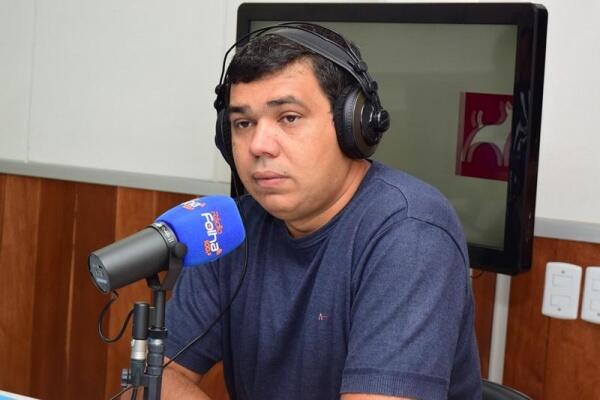 Avaliação do deputado Soldado Sampaio (PC do B) é que Governo precisa se aproximar dos parlamentares, em busca de propostas de políticas públicas (Foto: Nilzete Franco/FolhaBV)
