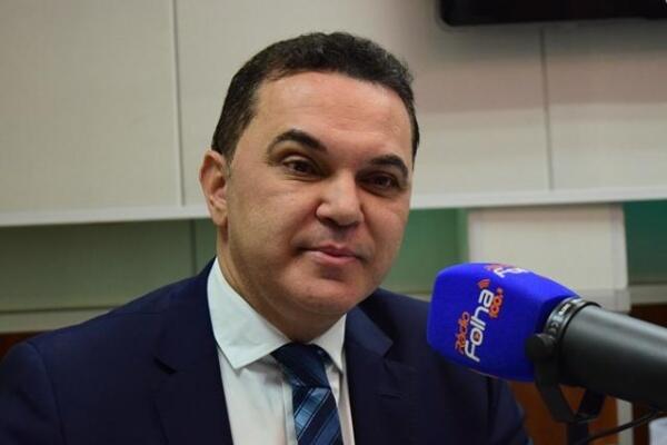 O deputado estadual Jalser Renier foi o entrevistado do Jornal da 100.3 desta terça-feira (Foto: Diane Sampaio/FolhaBV)