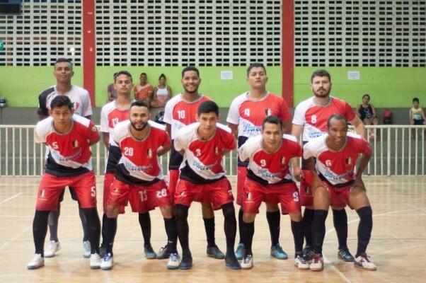 Caxiense assumiu a ponto ao vencer o alviazulino (Foto:Hélio Garcias/BV Esportes)