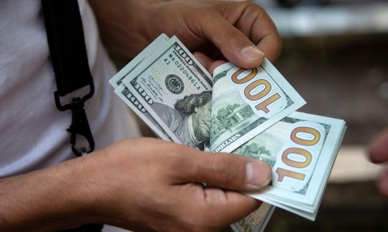 O dólar comercial encerrou esta segunda-feira (1º) vendido a R$ 5,45 (Foto: Divulgação)