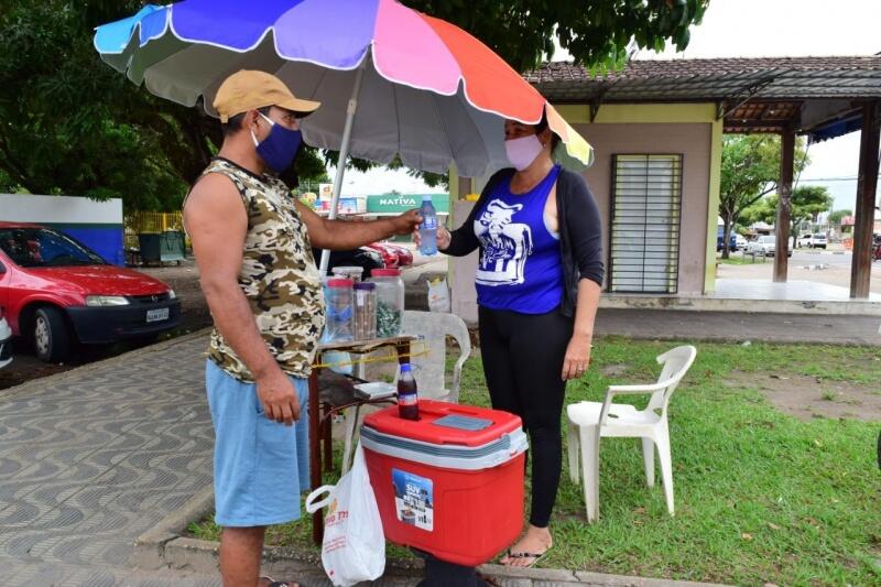 Ambulantes podem receber benefício (Foto: Nilzete Franco/FolhaBV)