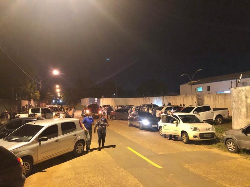 Familiares prometem fazer vigília durante toda a noite (Foto: Divulgação)