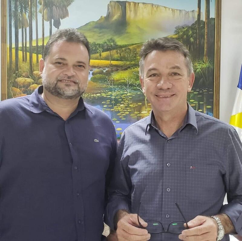 Márcio Antônio ao lado do governador Antonio Denarium (Foto: Arquivo Pessoal)