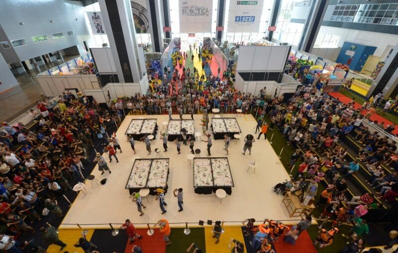 As equipes classificadas nessa fase garantem uma vaga para o Festival Sesi de Robótica, que será realizado entre 28 e 30 de maio (Foto: CNI/Divulgação)