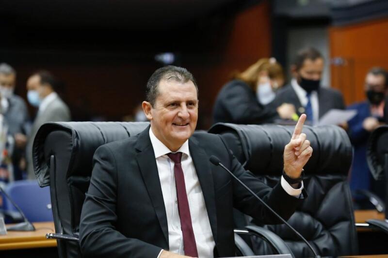 O parlamentar pediu a união entre os poderes e instituições, principalmente em questões envolvendo a saúde pública (Foto: Ascom parlamentar)