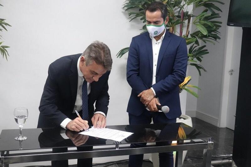 O decreto de suplementação foi assinado, no final da tarde desta quarta-feira (3), pelo governador Antonio Denarium (Foto: Ascom/DPERR)   