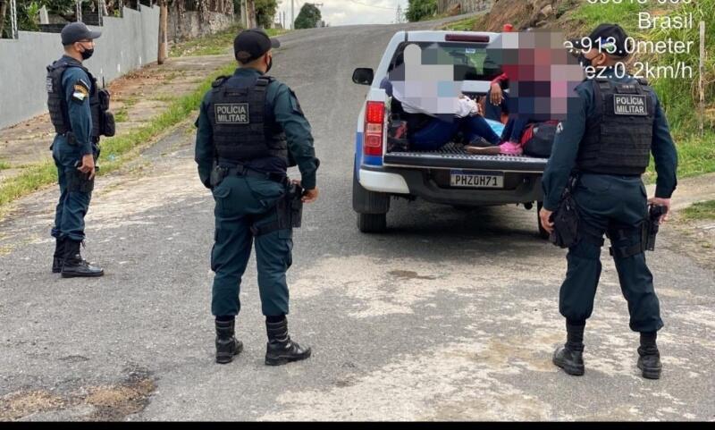 Os imigrantes foram ouvidos na Policia Federal e encaminhados de volta ao pais vizinho (Fotos: Divulgação Polícia)