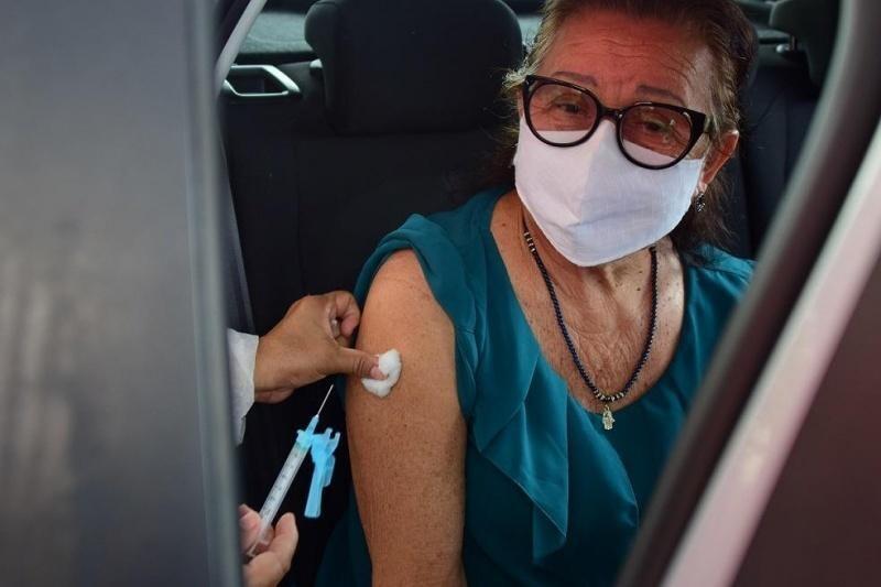 A próxima etapa de vacinação será de idosos entre 70 a 74 anos (Foto: Diane Sampaio/FolhaBV)