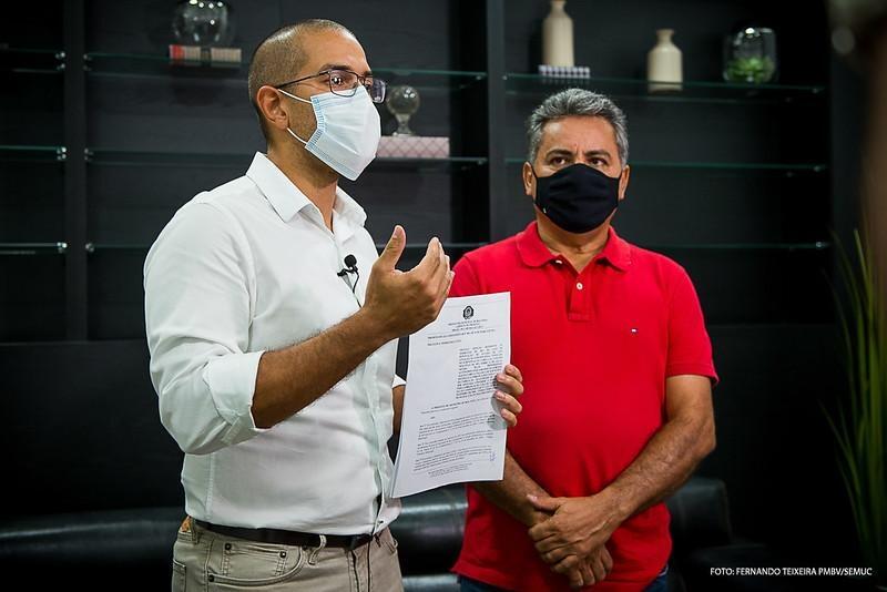 Prefeito Arthur Henrique e o vereador Idázio da Perfil (Foto: PMBV)
