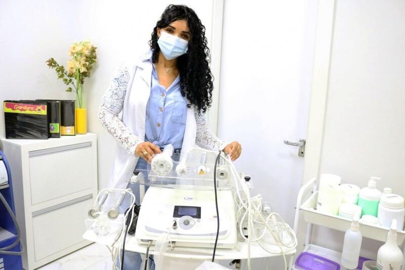 A profissional esclareceu também que não existe idade estipulada para fazer o tratamento (Foto: Diane Sampaio/FolhaBV)