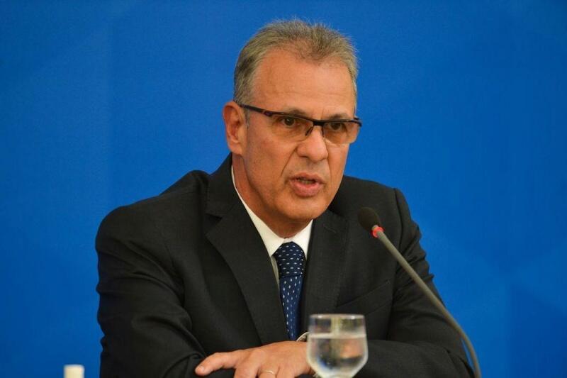 Bento Albuquerque fez questão de deixar claro que a sentença proferida não tem “eficácia imediata” e que cabem recursos que serão interpostos pela AGU (Foto: Agência Senado)