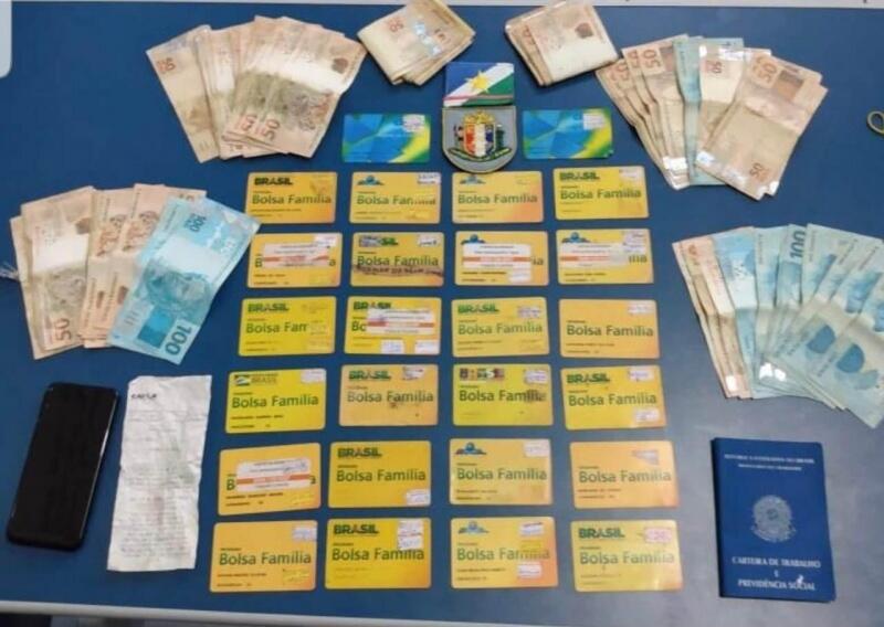 Os homens estavam em um veículo Montana e foram conduzidos para a Polícia Federal para adoção dos procedimentos cabíveis (Foto: Divulgação)