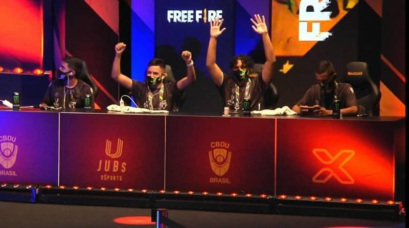 Campeonato ocorreu de forma presencial e online (Foto: Reprodução)