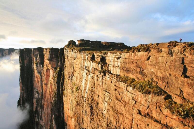 A mostra reúne 20 atrativos turísticos situados em diversos municípios do Estado de Roraima (Foto: Divulgação)