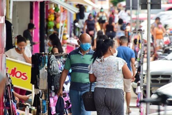 Para adquirir os presentes, a pesquisa aponta que 69% pretendem comprar em loja física e 56,8% de forma online (Foto: Arquivo FolhaBV)
