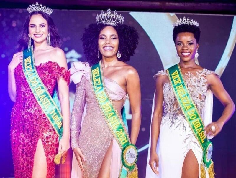 Djoyana Queiroz foi “coroada” no ano de 2019 pelos Coordenadores estaduais Jorge Maia e Jan Azevedo (Foto: DIvulgação)