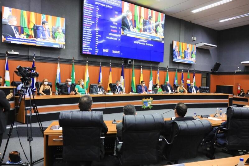 O presidente da ALE-RR, deputado Soldado Sampaio (PCdoB), afirmou que o PCCR unificado é um marco histórico (Foto: Divulgação)