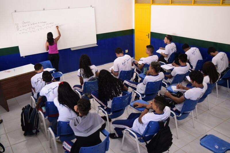 Certame ofertará 650 vagas para professores da Educação Básica da rede estadual (Foto: Divulgação)