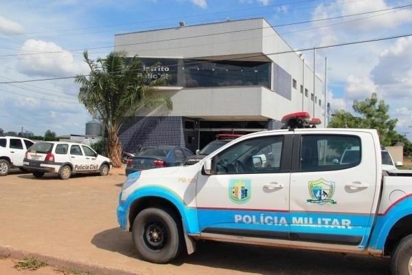 A vítima reagiu sendo esfaqueada nos braços (FOTO: Divulgação)