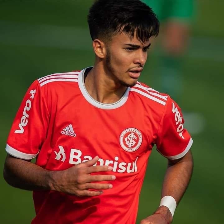 Jonathan do Internacional saiu do Esporte Clube Externo Norte, projeto de formação de atletas em RR, dirigido pelo ex-artilheiro do Baré, Marquinhos Cai Cai. Foto: divulgação