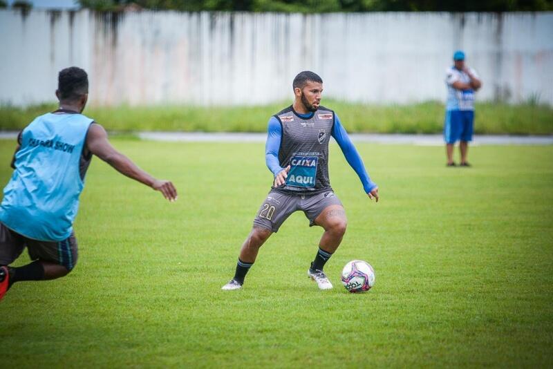 Volante Juca jogou como titular em todas as partidas do São Raimundo na Série D. Foto: Hélio Garcias - São Raimundo (RR)