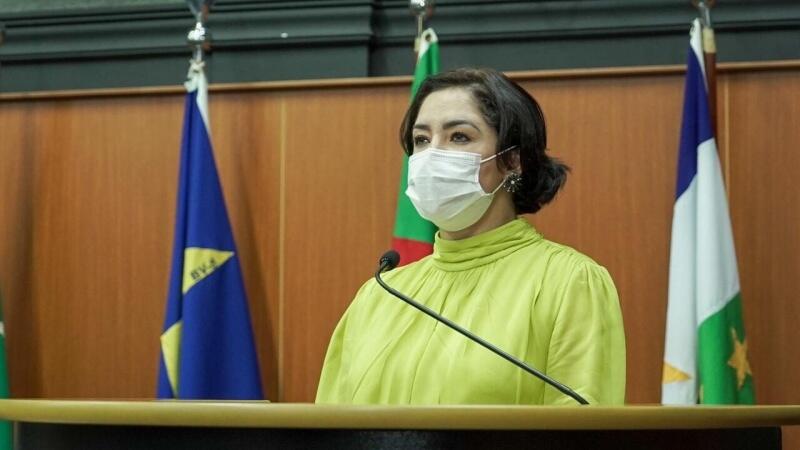 Yonny Pedroso propôs PEC para incluir artigos de combate à violência doméstica na Constituição. (Foto:Ascom Parlamentar)