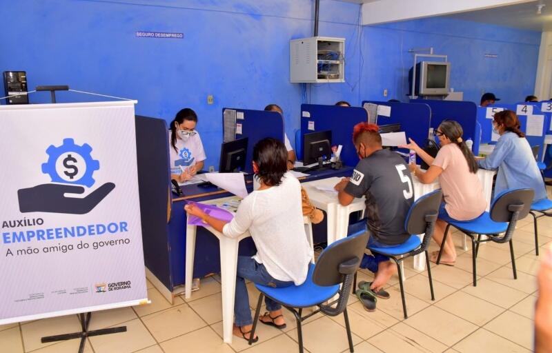 As inscrições são feitas na Setrabes, Secult, Seapa e na Secretaria do Índio (Foto: Fernando Oliveira/Secom-RR)