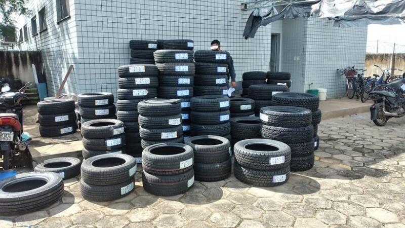 A empresa fez um levantamento e identificou que pelo menos 280 pneus haviam sido furtados (Foto: PMRR)