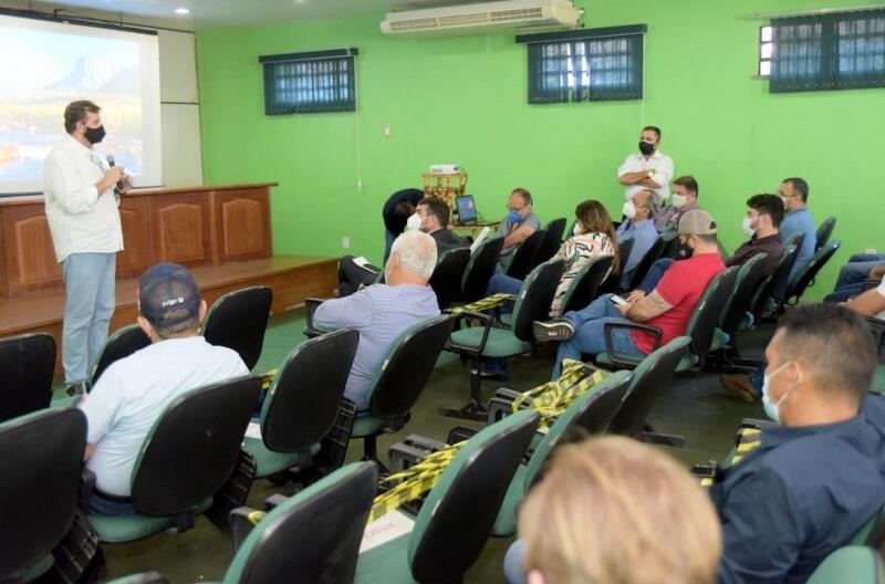 Produtores roraimenses se reuniram para discutir a etapa final do processo de elaboração do Zoneamento Ecológico-Econômico de Roraima (Foto: Divulgação)