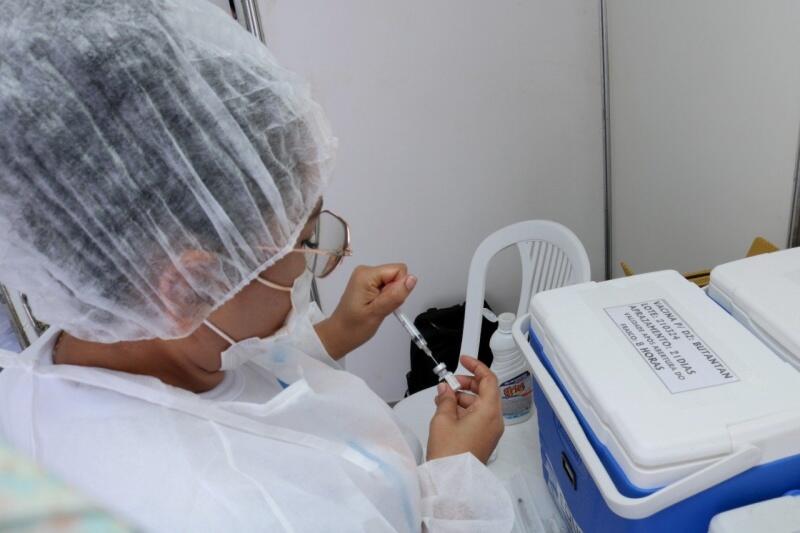Para a vacina da Pfizer/BioNTech, os índices de eficácia para a variante Alfa foram de 47,5% (Foto: Nilzete Franco/FolhaBV)