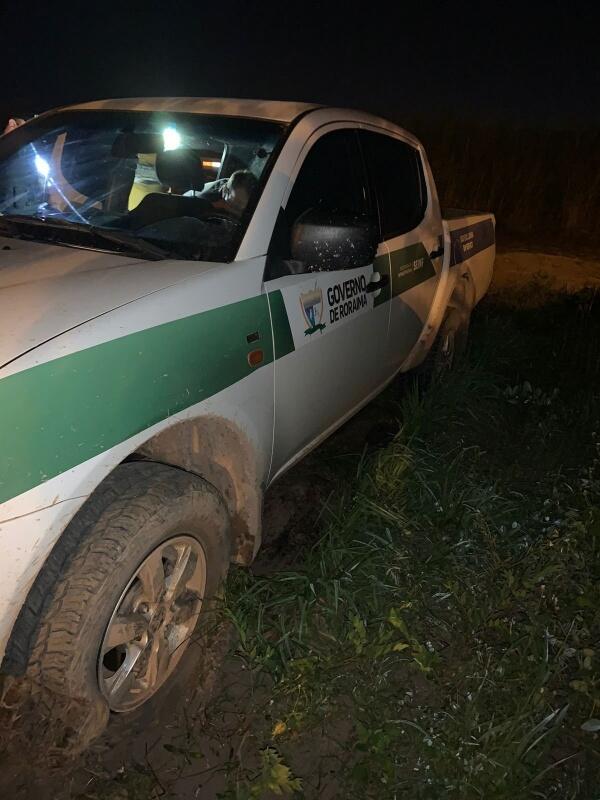 O servidor público chegou ao local do crime em um veículo do Governo do Estado. (Foto: Divulgação)
