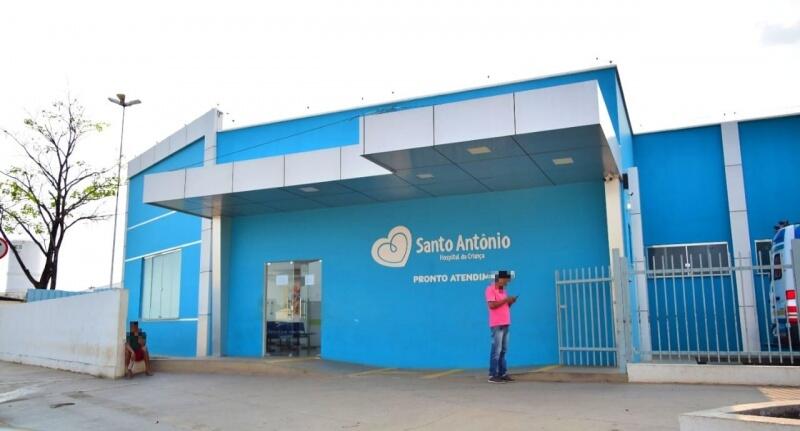 De acordo com a mãe, nesse domingo (29), o menino novamente teve convulsões fortes e foi levado para a emergência do Hospital da Criança (Foto: Arquivo FolhaBV)