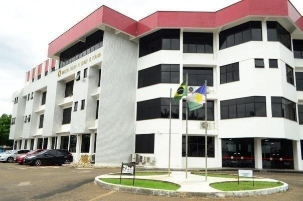 MP quer que a vacinação de adolescente sem comorbidades seja suspensa (Foto: Arquivo/Folha)