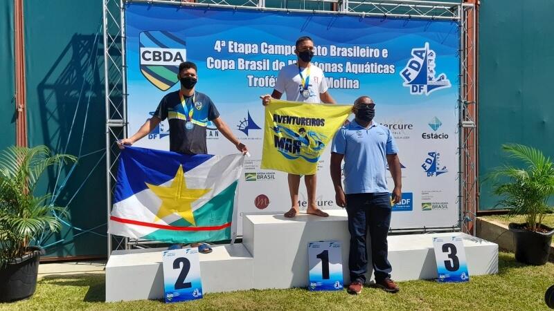 Everaldo Kallebe conquistou o segundo lugar mais alto do pódio da prova de cinco quilômetros (Foto: Ascom/CBDA)