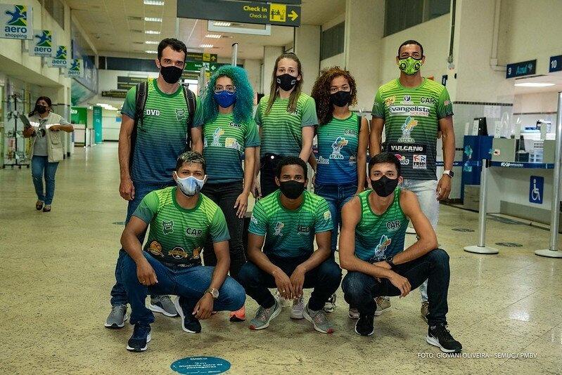 Os atletas devem disputar provas de revezamento masculino e feminino (Foto: Divulgação)