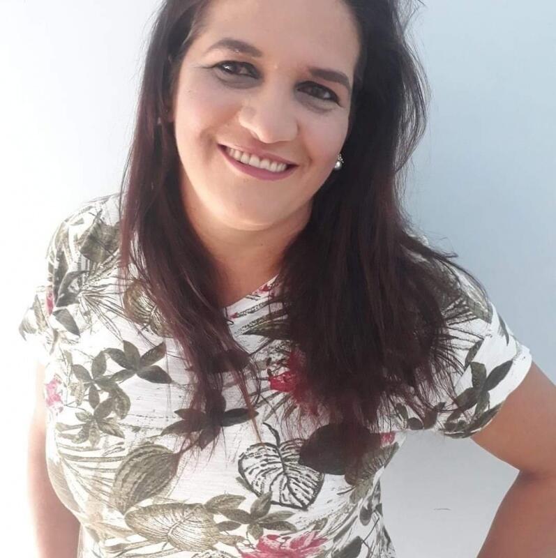 Marineth chegou a ser socorrida, porém não resistiu aos ferimentos e morreu no local no acidente. (Foto: Facebook)