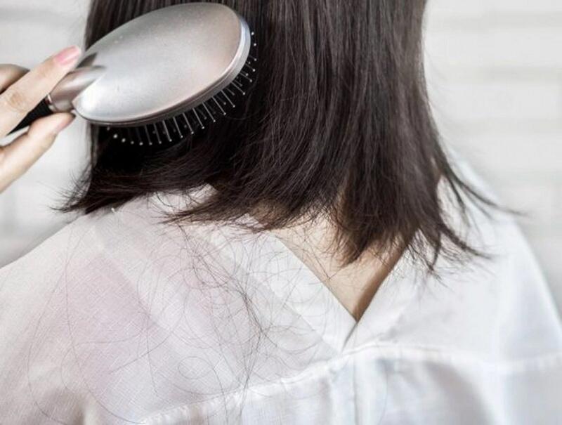 A dermatologista ainda reforça que a suplementação com vitaminas inespecíficas ou tratamentos caseiros são de pouca ajuda no tratamento (Foto: Divulgação)