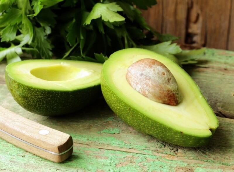 Delicioso e versátil, o abacate faz o maior sucesso na dieta de quem opta por uma alimentação mais saudáve (Foto: Divulgação)