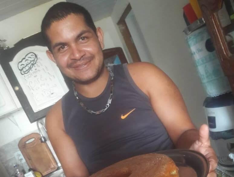 Luiz Carlos hoje tem 29 anos e sonha em conhecer a mãe (Foto: Divulgação)
