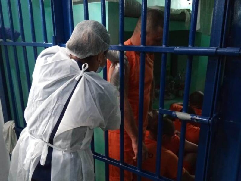 A aplicação da primeira dose da vacina contra o covid-19 ocorreu entre os dias 2 e 3 de agosto, em todas as unidades prisionais. (Foto: Divulgação)