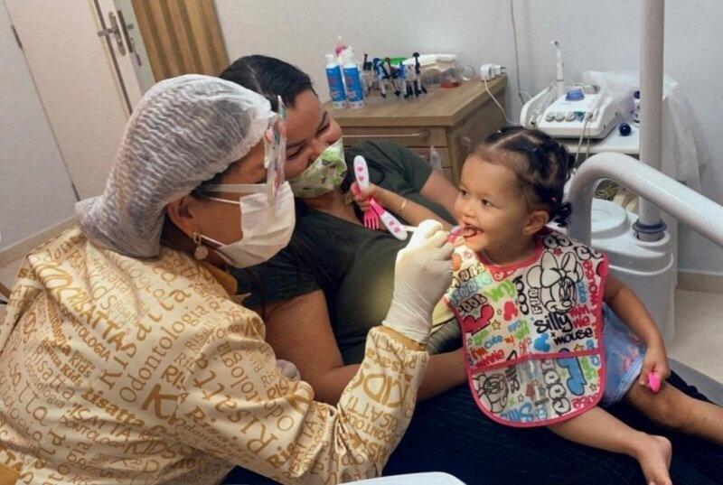 Manter uma boca saudável é importante para o bem-estar geral das pessoas (Foto: Divulgação)