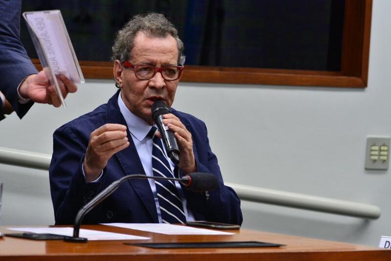 Iniciativas pretendem facilitar o acesso às vagas preferenciais em estacionamentos e transportes públicos (Foto: Divulgação)