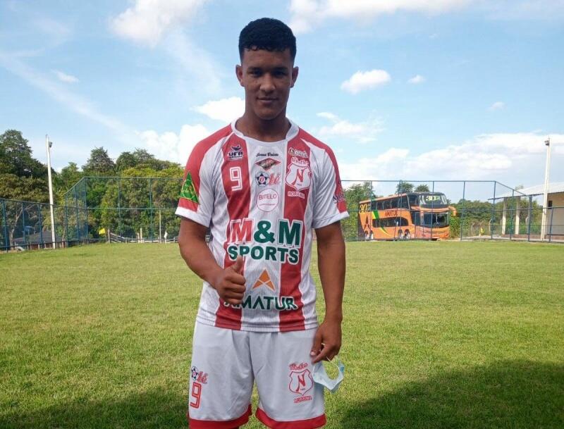 Camisa 9 do Náutico é vice-artilheiro do Estadual Sub-20, com 4 gols - Tico, liderou artilharia e foi ultrapassado por Luiz do Roraima, que tem 5 gols. (Foto: Yago Dias - Náutico)
