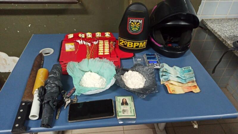O homem informou que a cobradora havia fornecido a droga e que estava indo entregar para um cliente no momento da abordagem. (Foto: Divulgação)