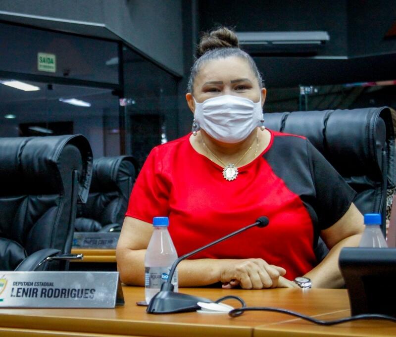 “Essa iniciativa vai possibilitar a realização do sonho da casa própria para muitas pessoas”, disse. (Foto: Ascom Parlamentar)