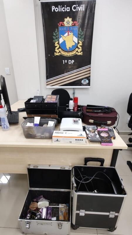 Alguns produtos foram recuperados e outros foram vendidos pelos suspeitos (Foto:Divulgação/PCRR)